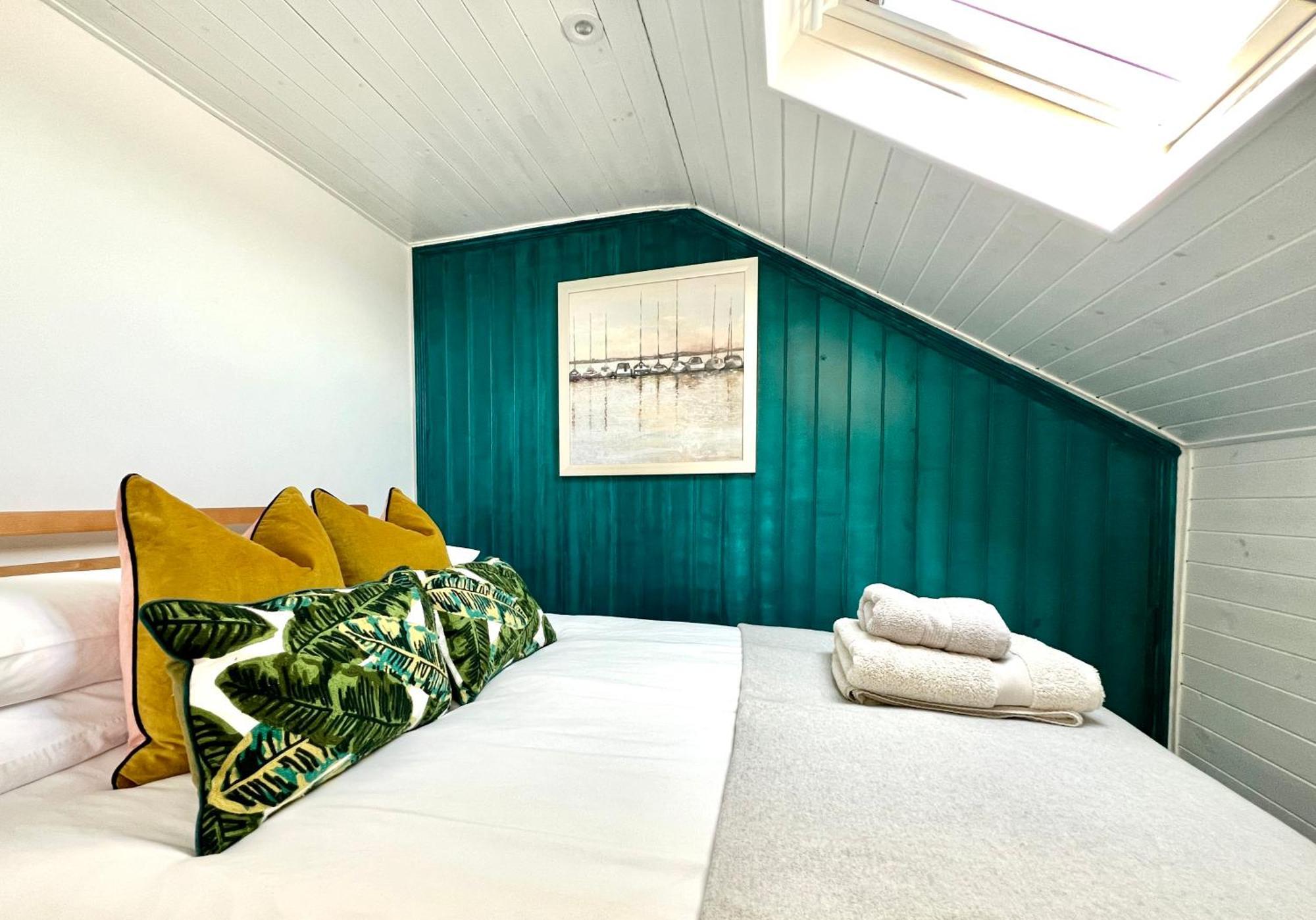 Central, Seaview Apartment, 3 Beds, 2 Baths, Kid & Dog Friendly At The Lookout ブロードステアーズ エクステリア 写真