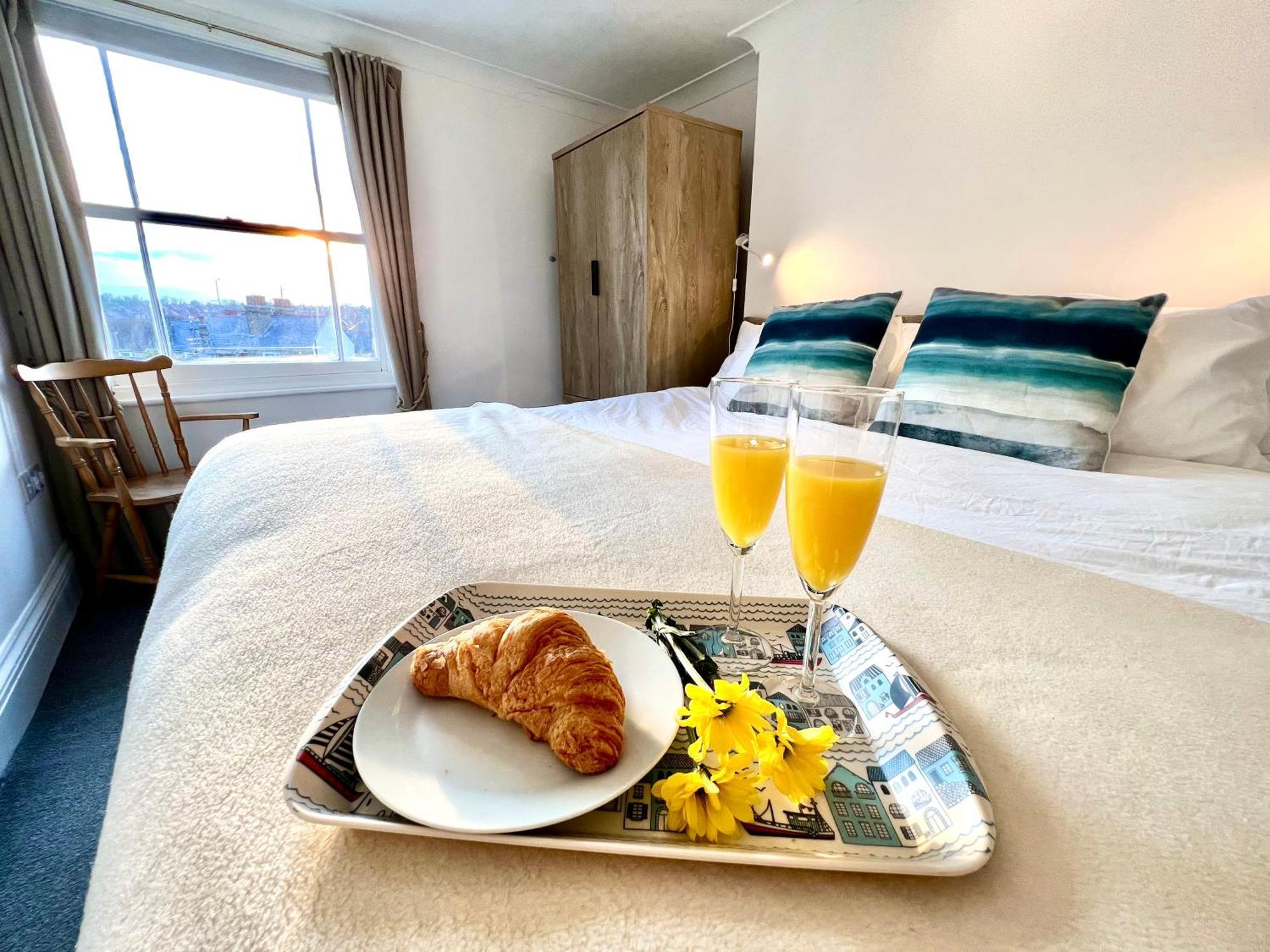 Central, Seaview Apartment, 3 Beds, 2 Baths, Kid & Dog Friendly At The Lookout ブロードステアーズ エクステリア 写真