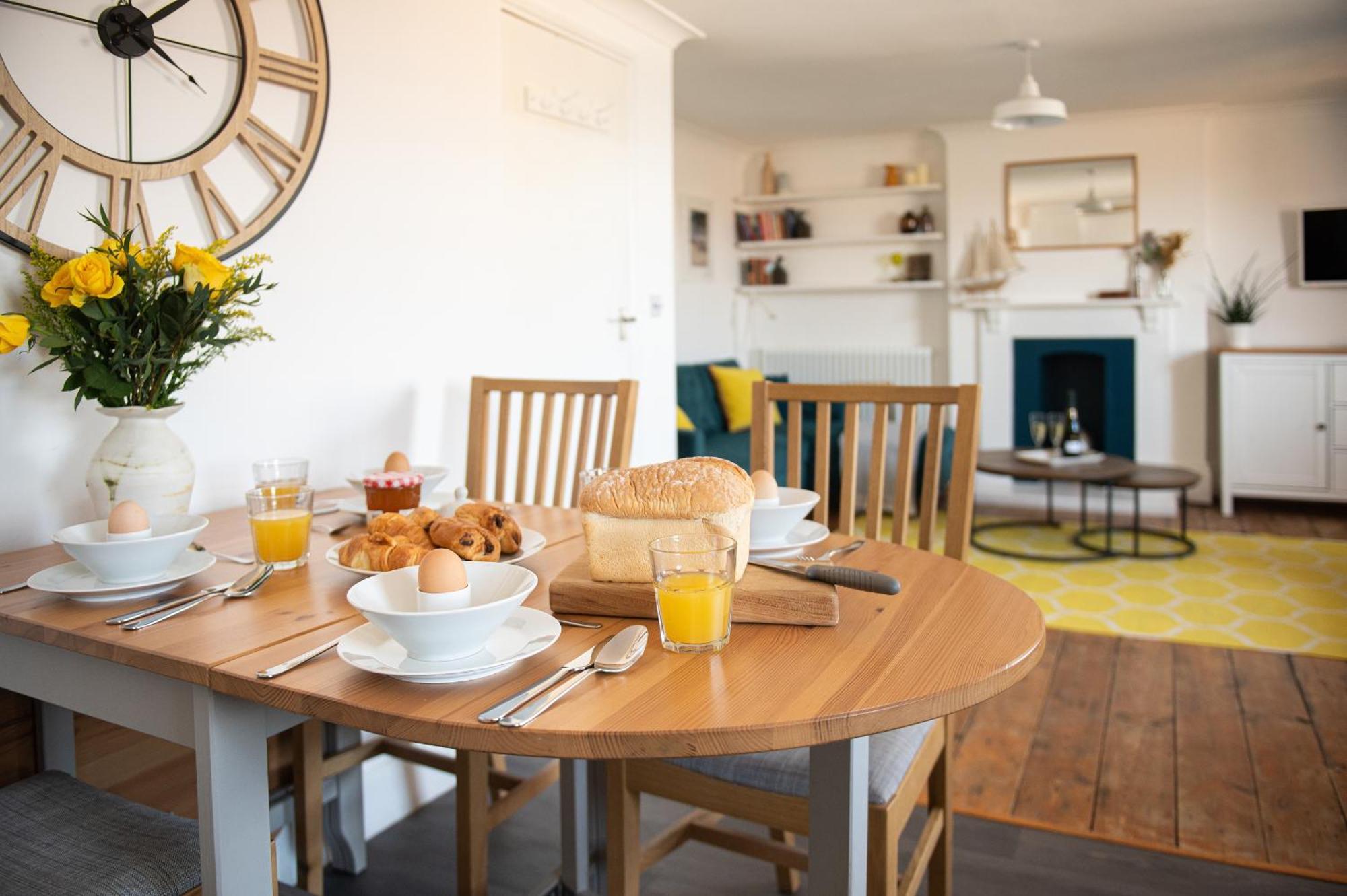 Central, Seaview Apartment, 3 Beds, 2 Baths, Kid & Dog Friendly At The Lookout ブロードステアーズ エクステリア 写真